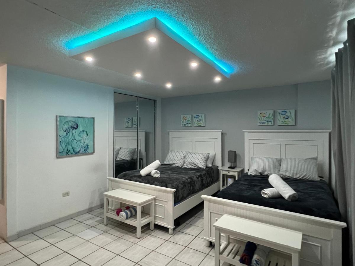 Isla Verde Puerto Rico, Two Full Beds 圣胡安 外观 照片